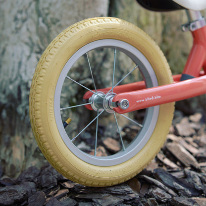 bike8 Retro Classic Balance Bike